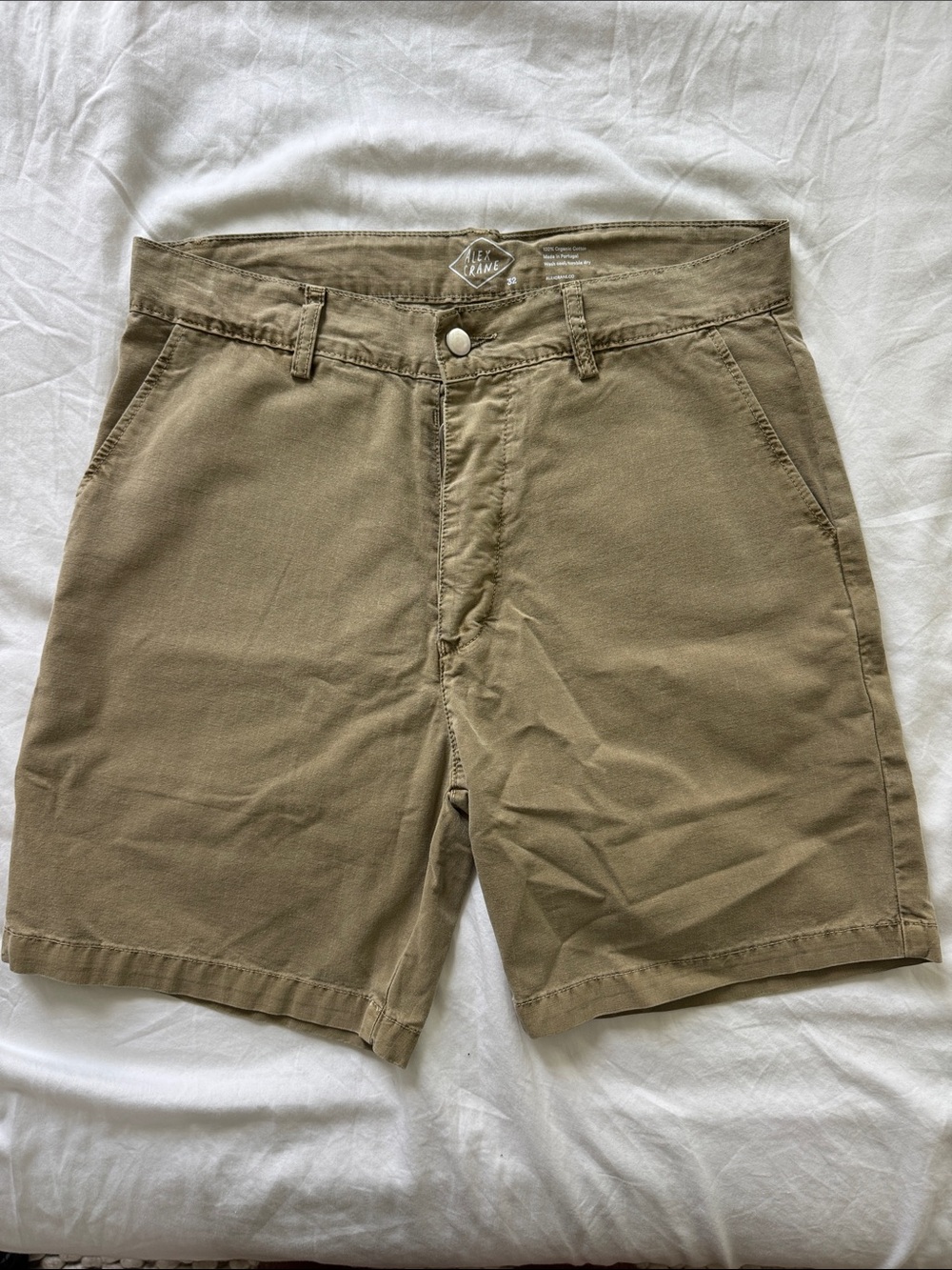 Men's Flat Front Casual Shorts in Khaki